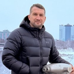 Женя